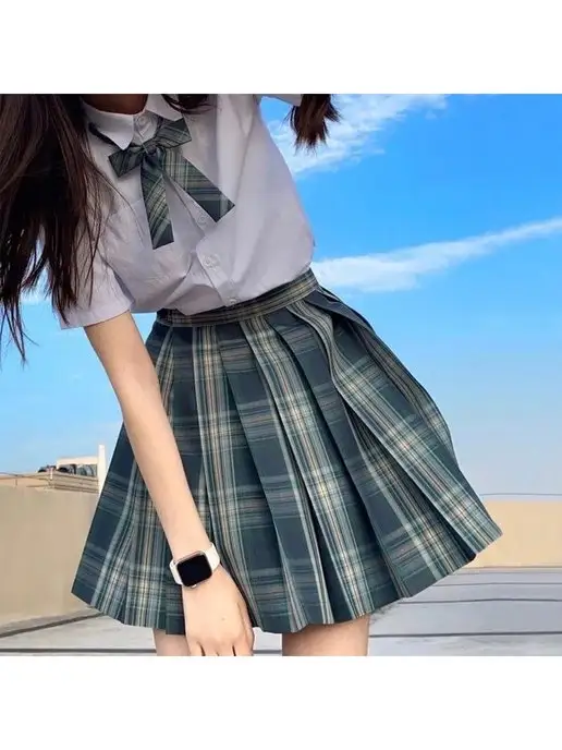 Нейолова жалаңаш секс Орыс порно войеризм және массаж