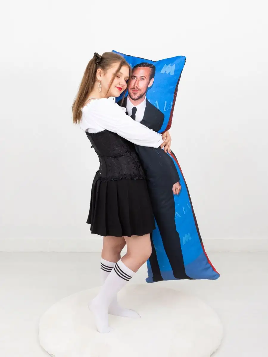 Дакимакура подушка Райан Гослинг Ryan Gosling 150х50 см DAKI DAKI 160850163  купить за 2 023 ₽ в интернет-магазине Wildberries