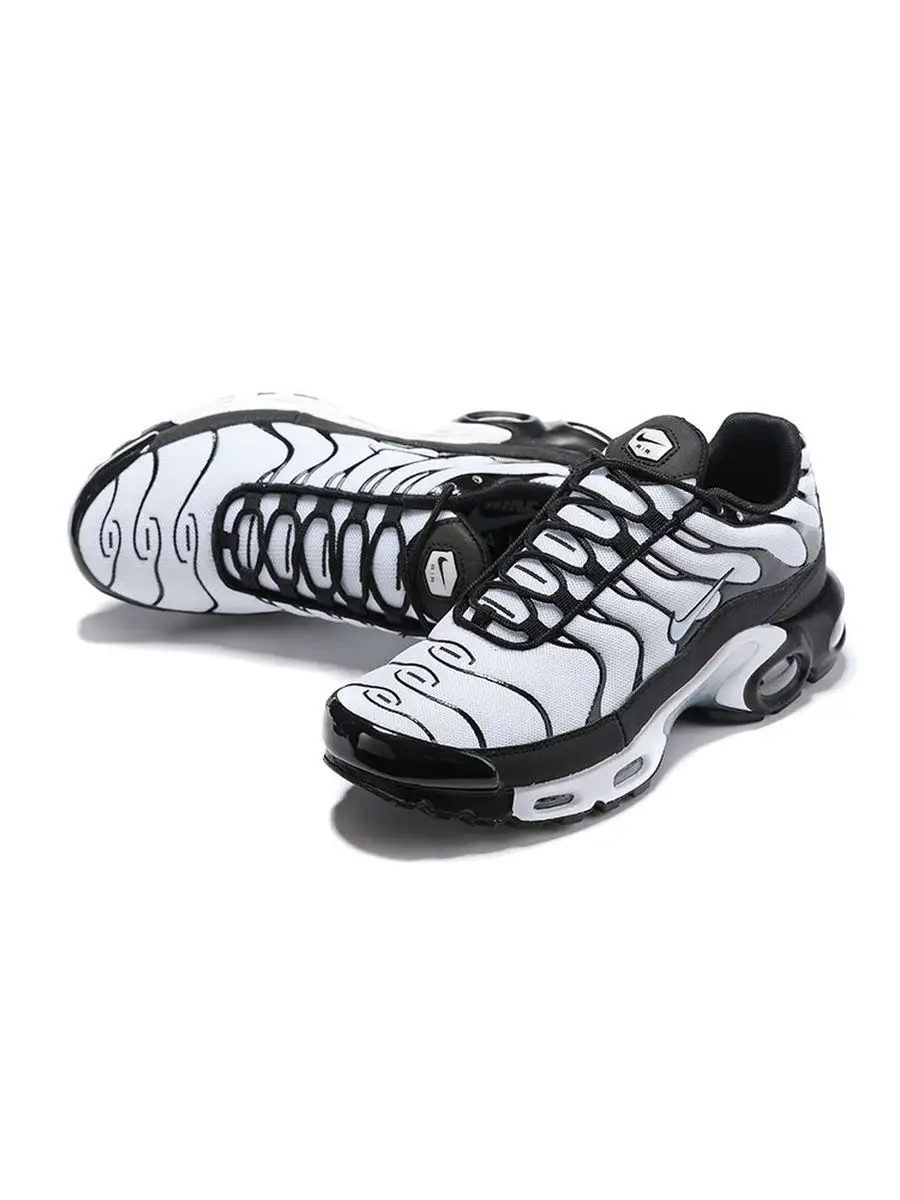 Nike air outlet max plus black/black/white/white