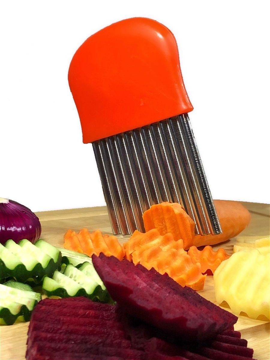 Фигурные ножи для овощей купить. Набор овощерезка, мельница, тёрка, фигурный нож. Фигурный нож для овощей. Нож для фигурной нарезки овощей. Волнистый нож для овощей.
