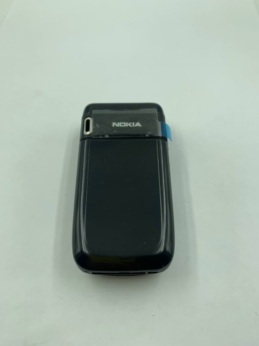 Отремонтированные мобильные телефоны Nokia 6085 GSM 2G Flip Phone.