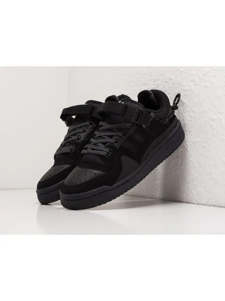 New black hot sale adidas