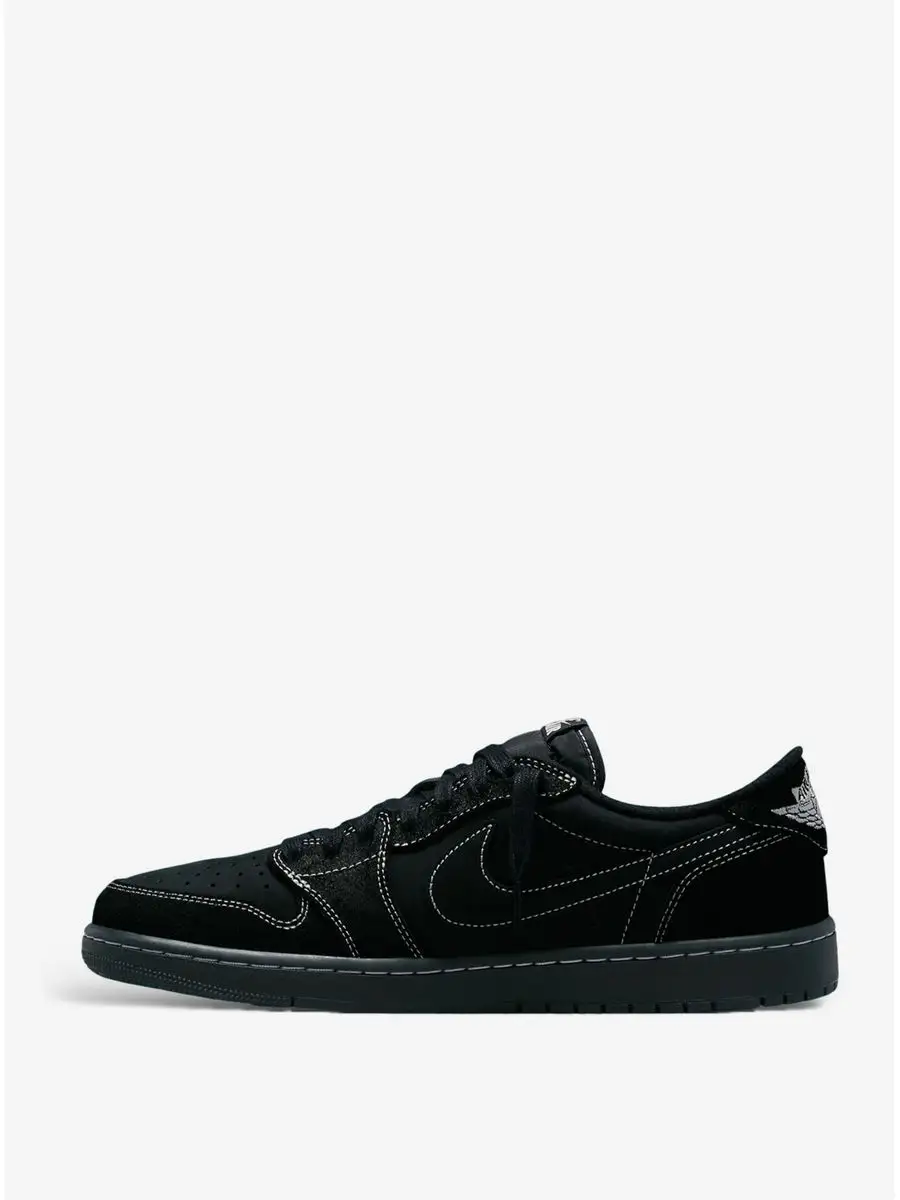 Nike air jordan low triple clearance black