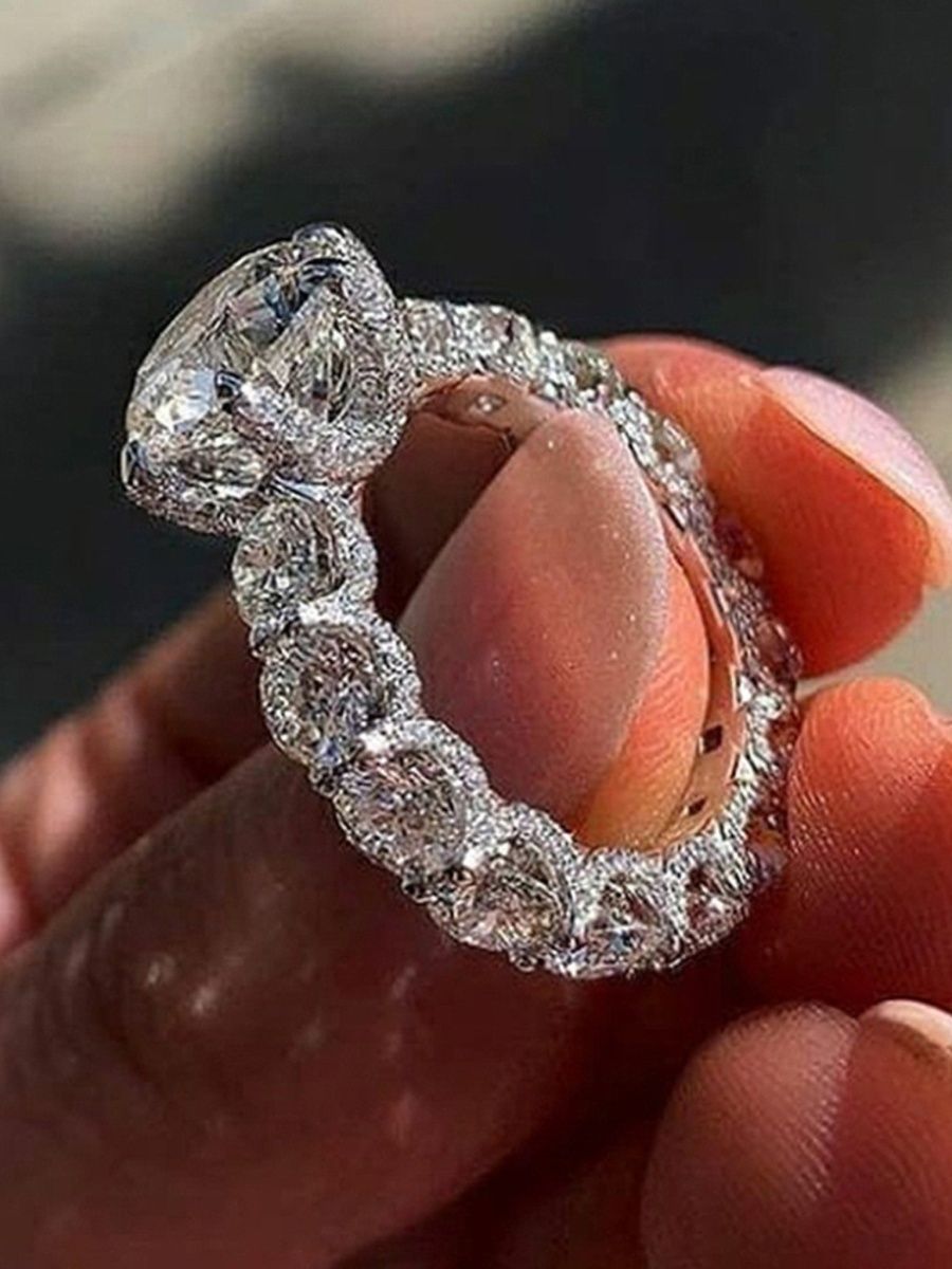 Дизайнерское помолвочное кольцо дорогие женские. Кольцо на русском острове. Кольца с острова Фюн Vimose. Кольца island