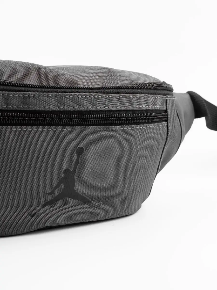 Nike air max waist bag hotsell